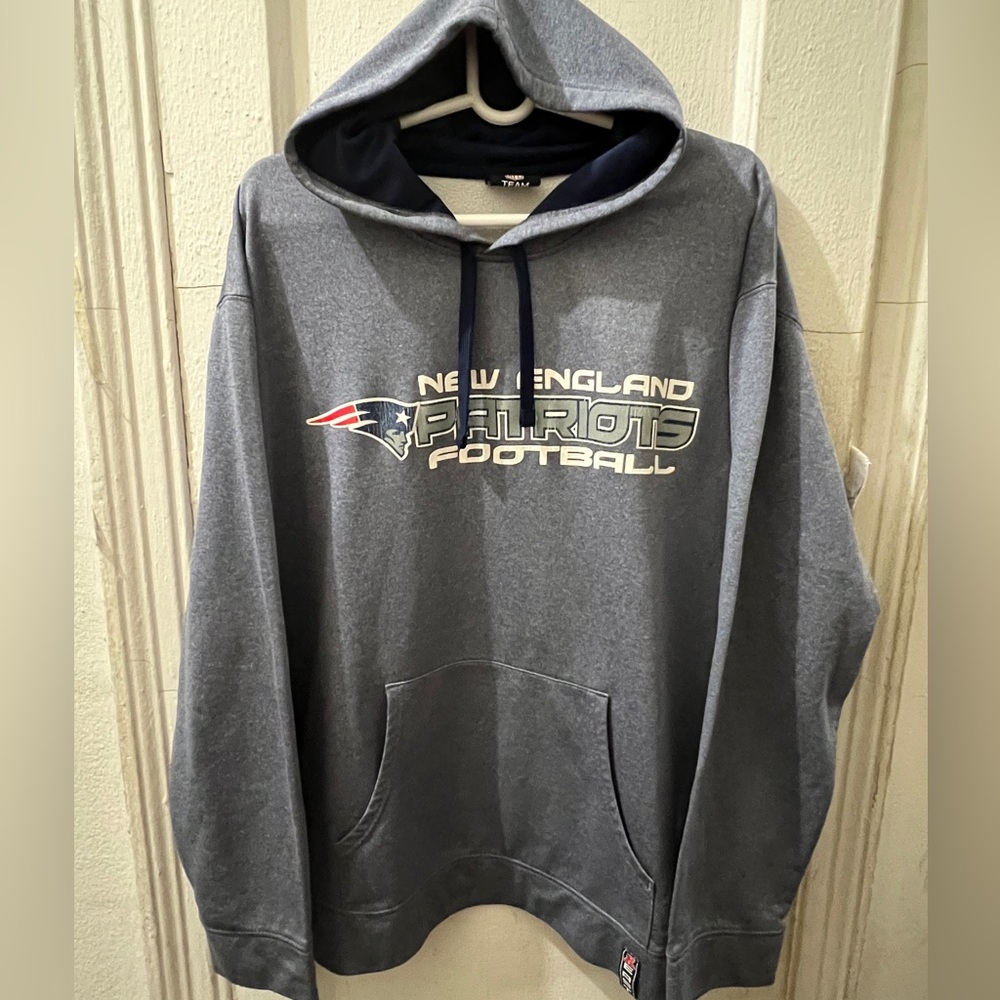 New England Patriots Football hoodie NFL apparel mens Sz large EUC